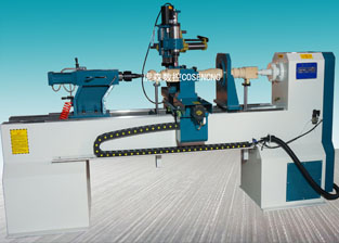 CNC425W雕刻拉槽麻花鏤空多功能數控木工車床